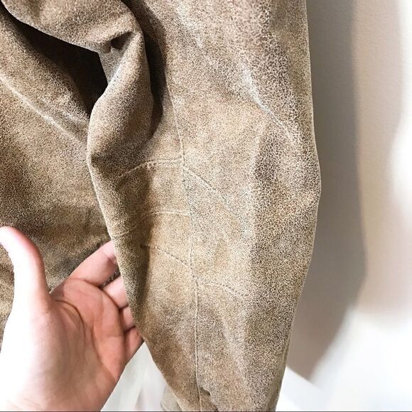 𝅺tan Genuine Leather Jacket - Picture 6 of 14